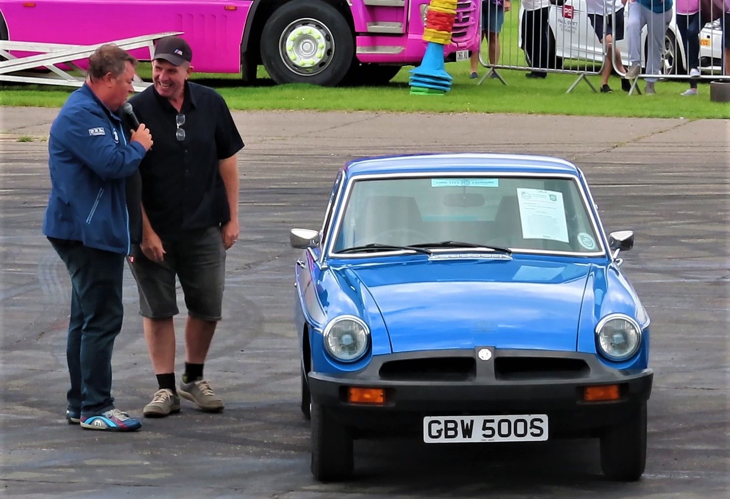 MGBGT Mike Brewer 4 Car Show Aug21